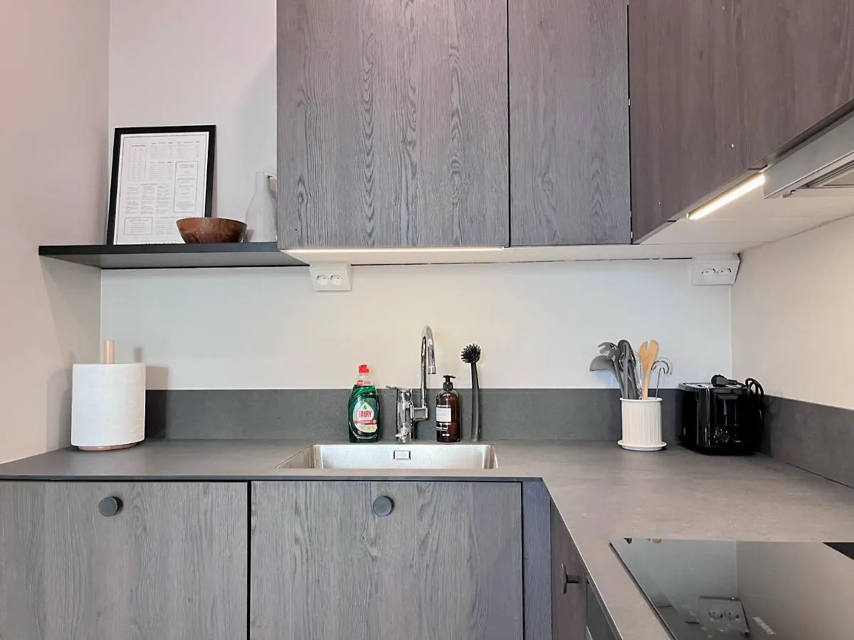 Stylish Flat Next To Metro Apartment Helsinki